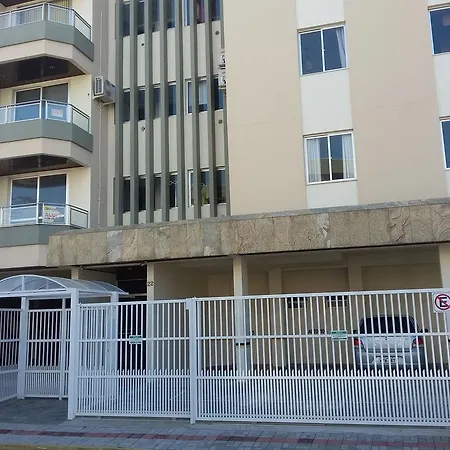 Apto Cond.Ilha De Majorca Bombinhas Exterior photo